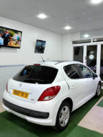 voitures-peugeot-207-2011-allure-tlemcen-algerie