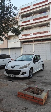 cars-peugeot-207-2013-baraki-alger-algeria