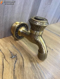 ROBINET FONTAINE BRONZE  PM FLR 15/21