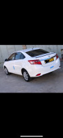 voitures-toyota-yaris-sedan-2014-constantine-algerie