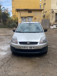 voitures-ford-fiesta-2008-les-eucalyptus-alger-algerie