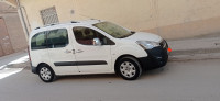 utilitaire-peugeot-partner-2015-tamlouka-guelma-algerie