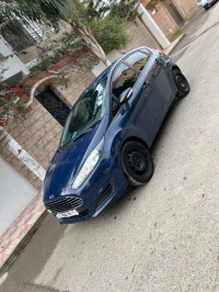 voitures-ford-fiesta-2015-city-blida-algerie