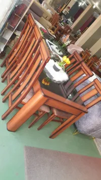 Table 6 chaises 