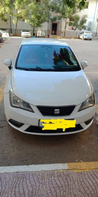 voitures-seat-ibiza-2013-fully-khemis-miliana-ain-defla-algerie