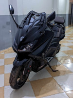 motos-scooters-yamaha-tmax-530-2012-oran-algerie