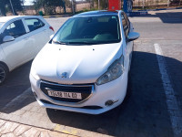 voitures-peugeot-208-2014-allure-ain-merane-chlef-algerie