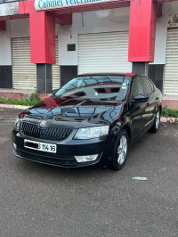 voitures-skoda-octavia-2014-ambiente-belouizdad-alger-algerie