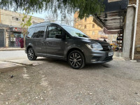 voitures-volkswagen-caddy-2018-edition-35-medea-algerie