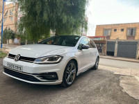 voitures-volkswagen-golf-7-2018-carat-medea-algerie