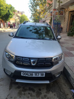 voitures-dacia-sandero-2017-kaous-jijel-algerie