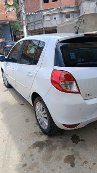 Renault Clio 3 2012 Night and Day thumbnail 4