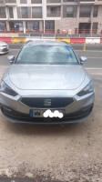 voitures-seat-leon-2022-style-skikda-algerie