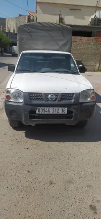 Nissan NP 300 2012 Nissan