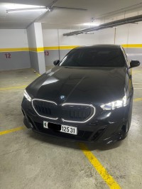سيارات-bmw-serie-5-2025-وهران-الجزائر