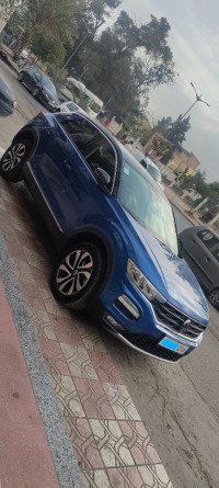 voitures-volkswagen-t-roc-2021-active-baraki-alger-algerie