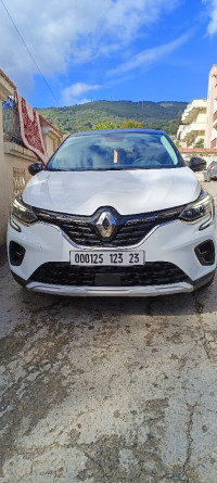 voitures-renault-capture-2023-annaba-algerie