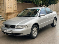 voitures-audi-a4-1995-mila-algerie