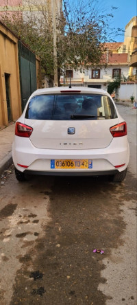 voitures-seat-ibiza-2013-fully-bou-ismail-tipaza-algerie