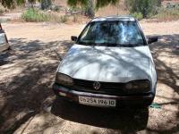 citadine-volkswagen-golf-3-1996-aomar-bouira-algerie