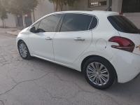 سيارات-peugeot-208-2019-allure-غليزان-الجزائر