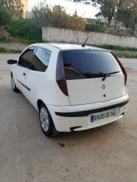 voitures-renault-clio-2-2002-dar-el-beida-alger-algerie