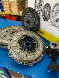 Kit embrayage 1.6 Hdi complet volant moteur + butée 