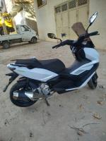 motos-et-scooters-vmax-300-2024-khraissia-alger-algerie