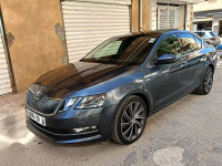 voitures-skoda-octavia-2019-laurin-amp-klement-beni-slimane-medea-algerie