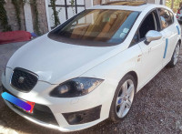 voitures-seat-leon-2013-tlemcen-algerie