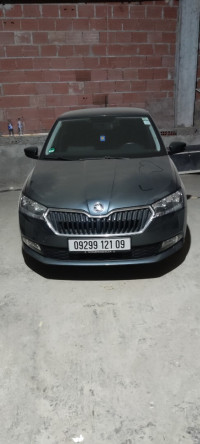 voitures-skoda-fabia-2021-10-blida-algerie