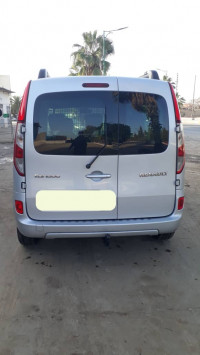 voitures-renault-kangoo-2018-privilege-plus-relizane-algerie