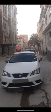 voitures-seat-ibiza-2014-crono-ain-benian-alger-algerie
