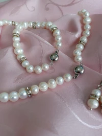 طاقم من الجوهر الحر.. parure en perles de culture joher hor 