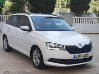 voitures-skoda-fabia-2022-break-dely-brahim-alger-algerie