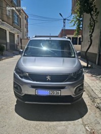voitures-peugeot-partner-2022-tepee-allure-timgad-batna-algerie