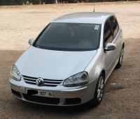 voitures-volkswagen-golf-5-2007-bachdjerrah-alger-algerie