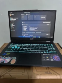 MSI CYBORG I7 13th / RTX 4050 / 512 SSD / RAM 16 Go / 15,6"
