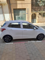 voitures-hyundai-i10-2018-saida-algerie