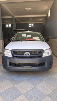 سيارات-toyota-hilux-2011-مستغانم-الجزائر