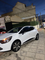 voitures-renault-clio-4-2014-seventeen-mohammadia-alger-algerie