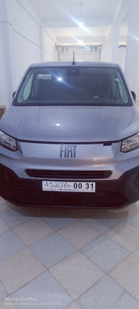 voitures-fiat-doblo-2024-batna-algerie