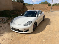 voitures-porsche-panamera-2013-tlemcen-algerie