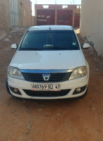 voitures-dacia-logan-2012-laureate-ghardaia-algerie