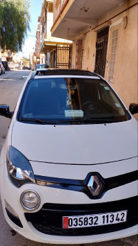 voitures-renault-twingo-2013-cherchell-tipaza-algerie