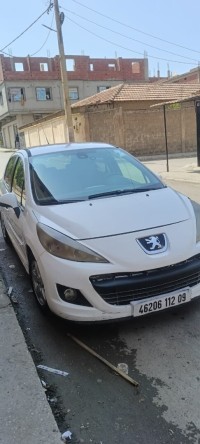 سيارات-peugeot-207-2012-الشفة-البليدة-الجزائر