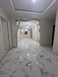 appartement-vente-f3-alger-draria-algerie