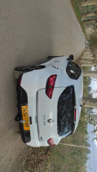 voitures-renault-clio-4-2015-beni-tamou-blida-algerie