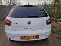 voitures-seat-ibiza-2013-fully-skikda-algerie