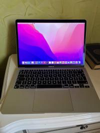 ماك-بوك-macbook-air-m1-512g-8gb-دار-البيضاء-الجزائر